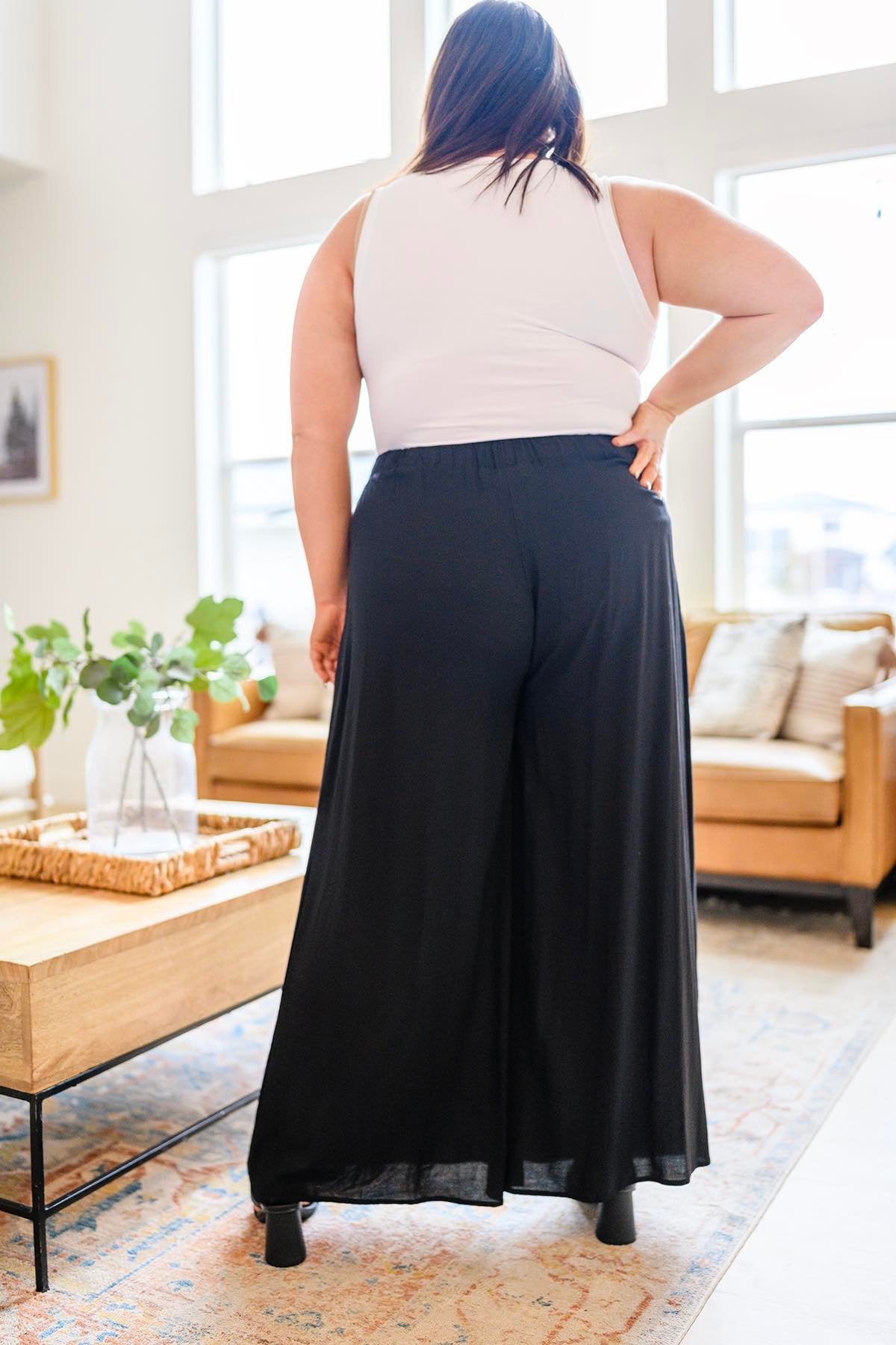 BREEZY WIDE LEG PANTS