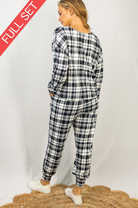 Long Sleeve Plaid Knit Set